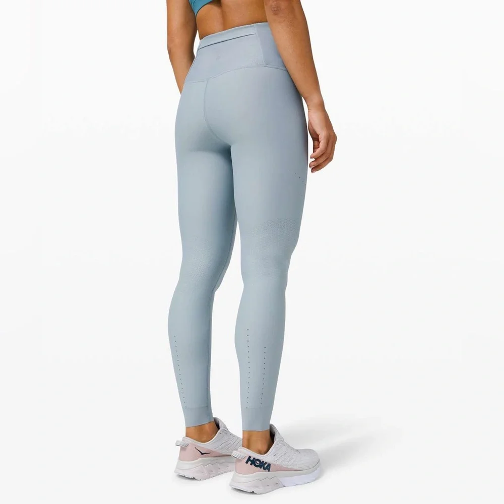 Lululemon Zoned In Tight 27” Leggings with Envelope Pocket in Blue Cast ~ Size 4 - Picture 2 of 9